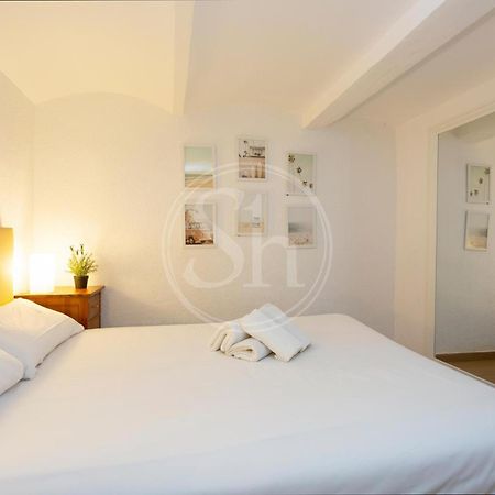 Practico Apartamento Cerca De Estacion De Sants Барселона Екстер'єр фото