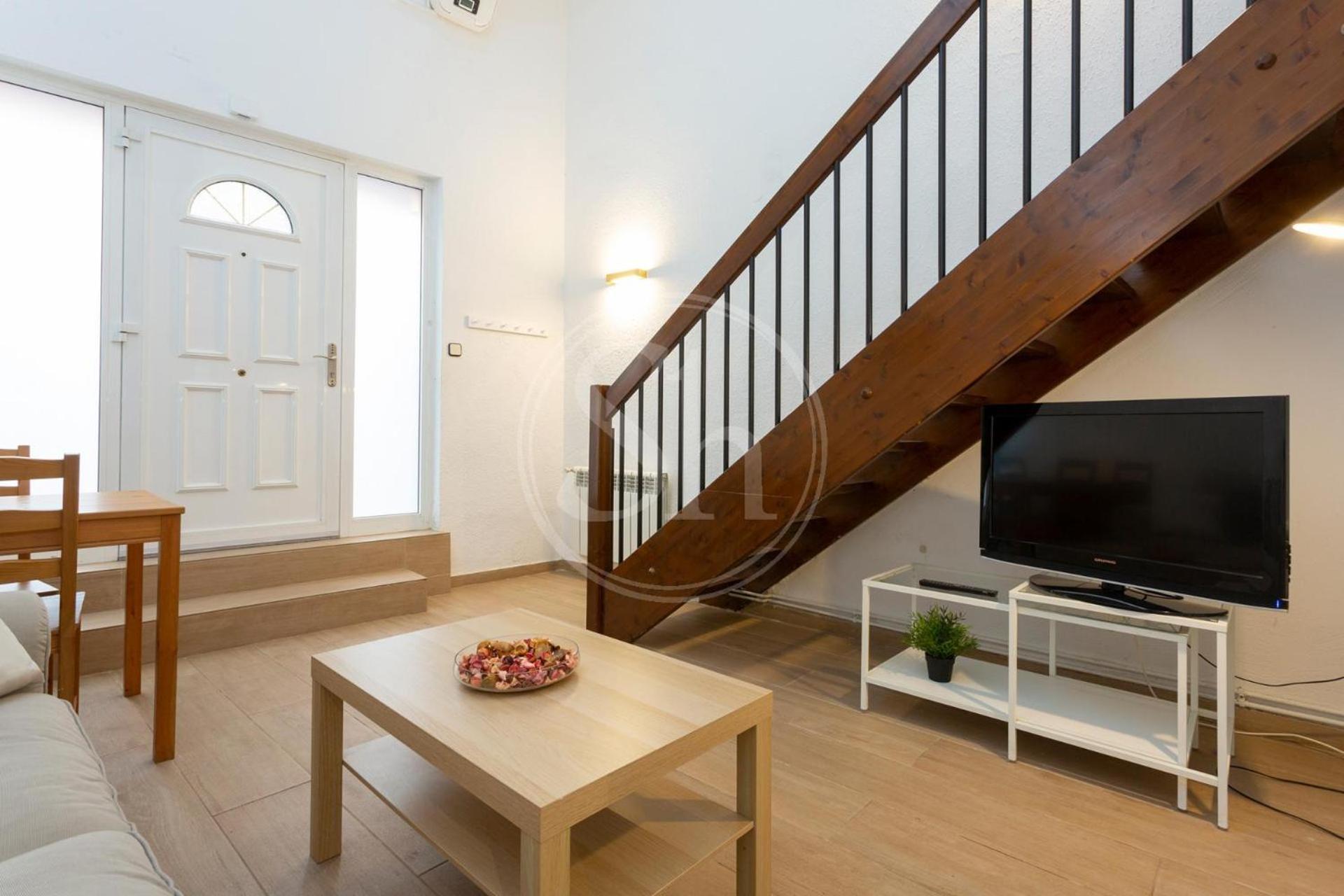 Practico Apartamento Cerca De Estacion De Sants Барселона Екстер'єр фото