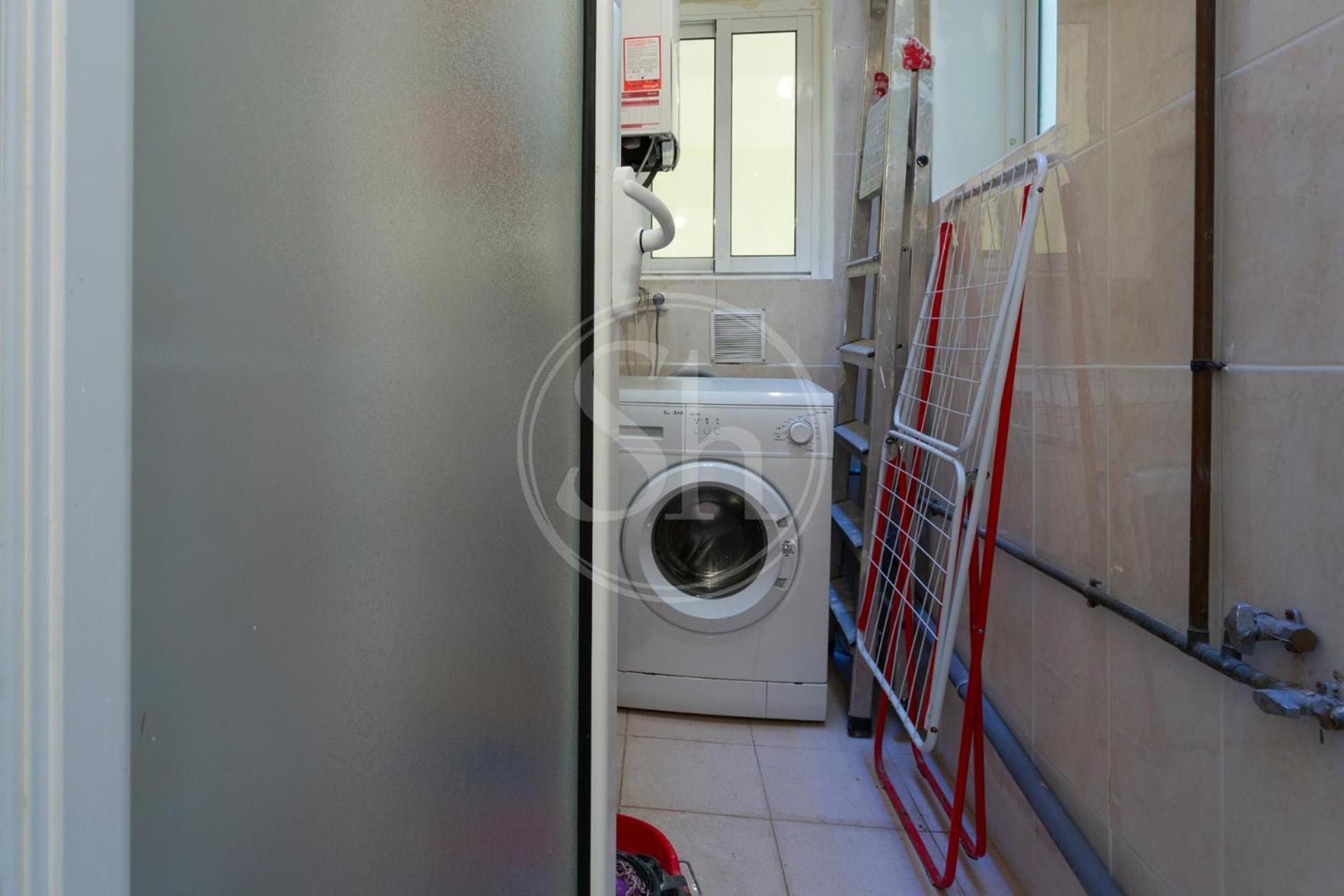 Practico Apartamento Cerca De Estacion De Sants Барселона Екстер'єр фото